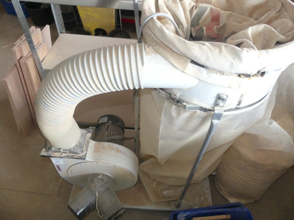 Aspiration 1 sac sur châssis marque et modèle inconnu - HVAC oprema: slika 2 Aspiration 1 sac sur châssis marque et modèle inconnu - HVAC oprema: slika 2