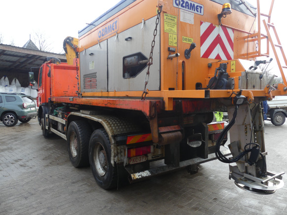 Camion porte container avec grue DAF AT75PE (2005-256.718 km) - Kontejnerski tovornjak/ Tovornjak z zamenljivim tovoriščem: slika 4 Camion porte container avec grue DAF AT75PE (2005-256.718 km) - Kontejnerski tovornjak/ Tovornjak z zamenljivim tovoriščem: slika 4