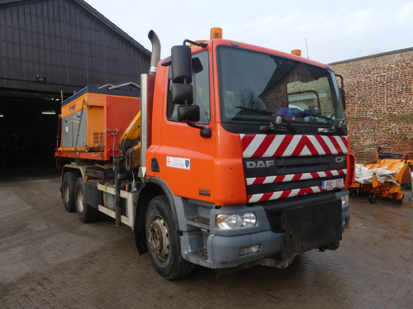 Camion porte container avec grue DAF AT75PE (2005-256.718 km) - Kontejnerski tovornjak/ Tovornjak z zamenljivim tovoriščem: slika 2 Camion porte container avec grue DAF AT75PE (2005-256.718 km) - Kontejnerski tovornjak/ Tovornjak z zamenljivim tovoriščem: slika 2