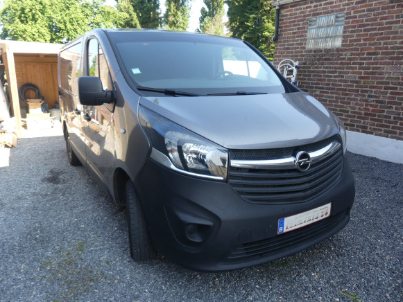 Camionnette Opel Vivaro (2018-122.114 km-VIN:WOVF7G60XJV634111) - Avtomobil: slika 2 Camionnette Opel Vivaro (2018-122.114 km-VIN:WOVF7G60XJV634111) - Avtomobil: slika 2