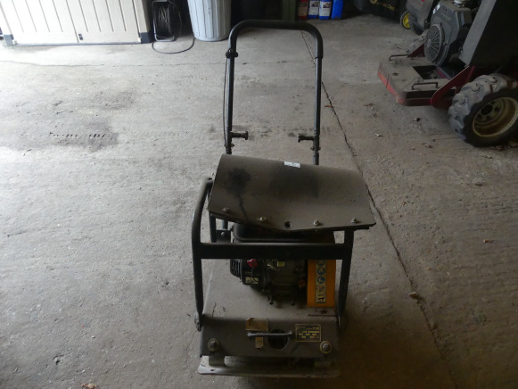 Plaque vibrante thermique Lumas VP100 - Drugi stroj: slika 1 Plaque vibrante thermique Lumas VP100 - Drugi stroj: slika 1