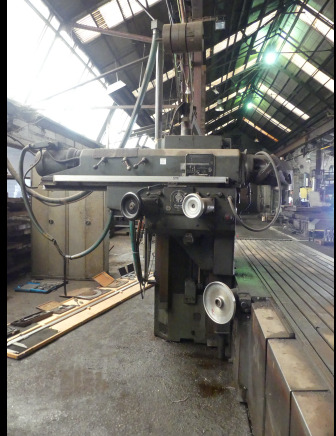 Fraiseuse universelle CNC 3 axes Huron RU 881 - Rezkalni stroj: slika 4 Fraiseuse universelle CNC 3 axes Huron RU 881 - Rezkalni stroj: slika 4