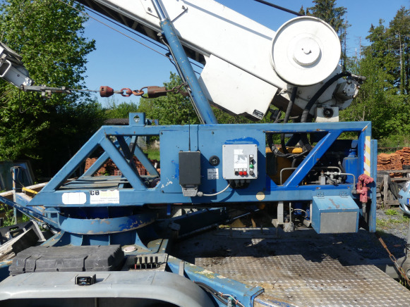Grue mobile tractable klaas K18/27 - Avtodvigalo: slika 5 Grue mobile tractable klaas K18/27 - Avtodvigalo: slika 5