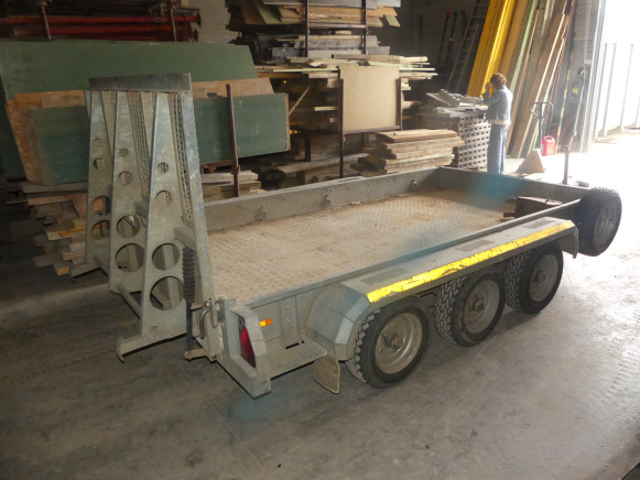 Remorque porte engin triple essieu Nugent Trailers PT126TRI - Prikolica za prevoz strojev: slika 3 Remorque porte engin triple essieu Nugent Trailers PT126TRI - Prikolica za prevoz strojev: slika 3