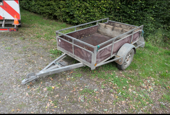 Remorque simple essieu moins de 750 kg - Avtomobilska prikolica: slika 1 Remorque simple essieu moins de 750 kg - Avtomobilska prikolica: slika 1