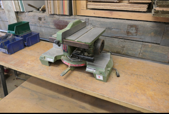 Lesnoobdelovalni stroj Scie à onglet Omga: slika 1