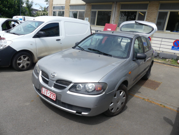 Voiture Nissan Almera (2003-123.640 km) - Avtomobil: slika 2 Voiture Nissan Almera (2003-123.640 km) - Avtomobil: slika 2