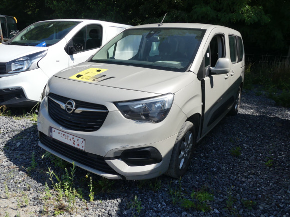 Voiture Opel Combo LIFE (2020-164.299 km-VIN:WOVECYHYLJ618520) - Dostavno vozilo z dvojno kabino: slika 1 Voiture Opel Combo LIFE (2020-164.299 km-VIN:WOVECYHYLJ618520) - Dostavno vozilo z dvojno kabino: slika 1