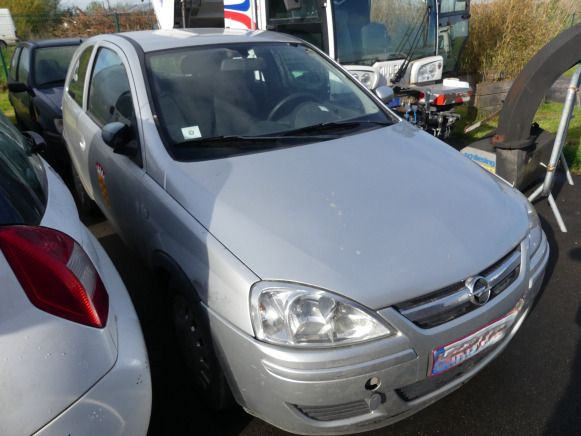 Voiture Opel Corsa - Avtomobil: slika 2 Voiture Opel Corsa - Avtomobil: slika 2