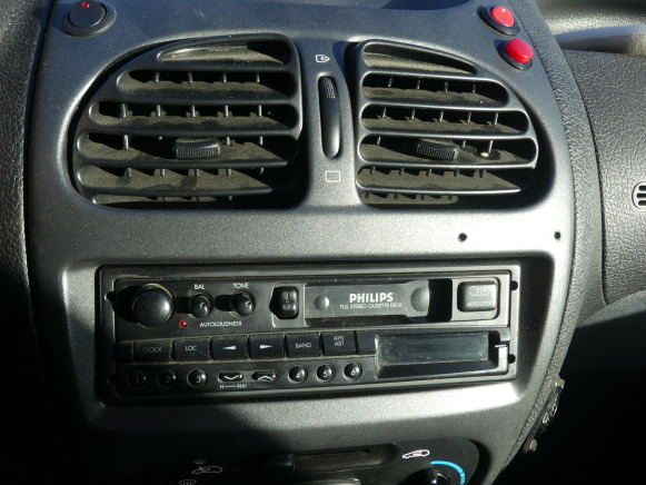 Avtomobil Voiture Peugeot 206 (2006-87.764 km): slika 9