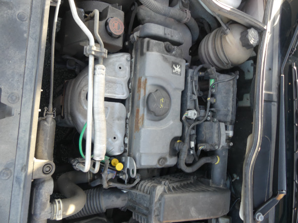 Avtomobil Voiture Peugeot 206 (2006-87.764 km): slika 20
