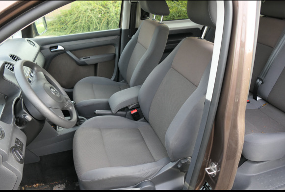 Voiture Volkswagen Caddy (2014-152.805 km) - Avtomobil: slika 5 Voiture Volkswagen Caddy (2014-152.805 km) - Avtomobil: slika 5