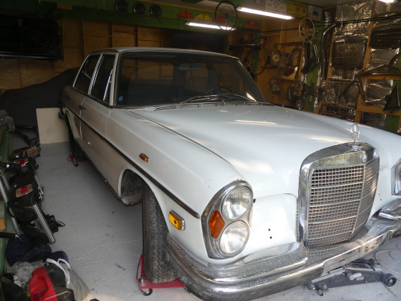 Voiture ancêtre Mercedes-Benz 280S (1972-83.435 km)(VIN: 10801610083599) - Avtomobil: slika 2 Voiture ancêtre Mercedes-Benz 280S (1972-83.435 km)(VIN: 10801610083599) - Avtomobil: slika 2