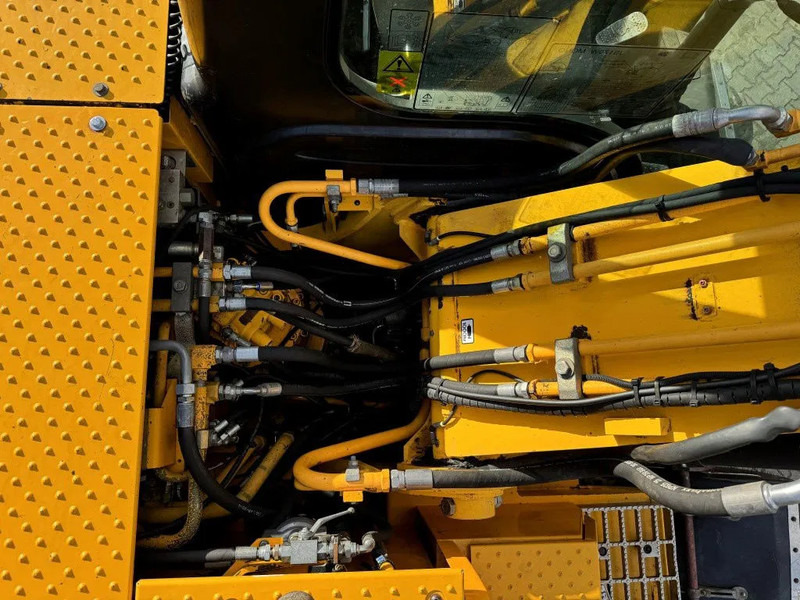 Bager na kolesih JCB JS175W 2008 NL Machine!: slika 13