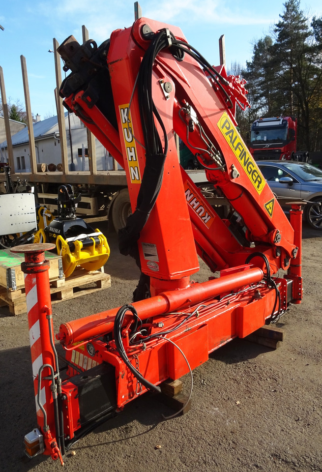 PALFINGER PK 7000 A crane with winch, Kran mit Seilwinde - Paletno dvigalo: slika 4 PALFINGER PK 7000 A crane with winch, Kran mit Seilwinde - Paletno dvigalo: slika 4