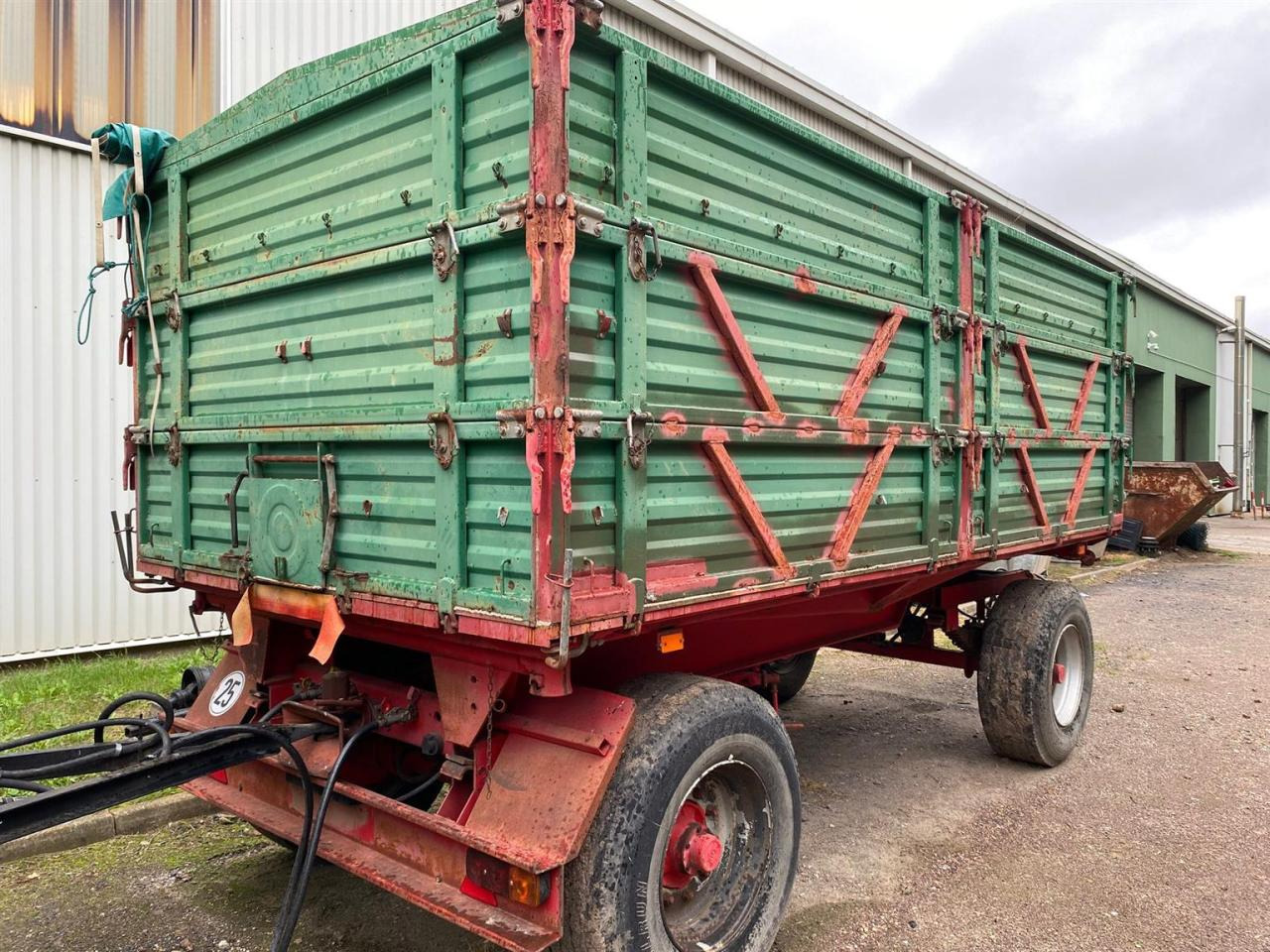 Agromet T-149 - Kiper prikolica: slika 3 Agromet T-149 - Kiper prikolica: slika 3