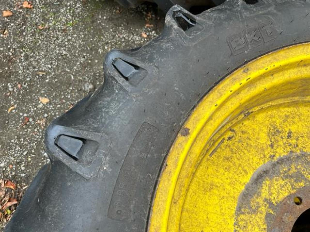 BKT 12.4-32 - Guma za Kmetijski stroj: slika 4 BKT 12.4-32 - Guma za Kmetijski stroj: slika 4