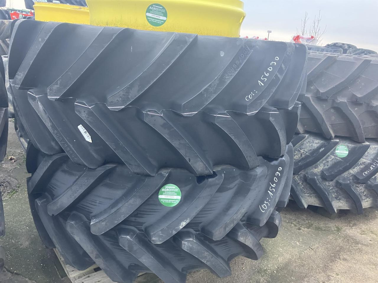 Bridgestone 600/65R34 - Guma za Kmetijski stroj: slika 1 Bridgestone 600/65R34 - Guma za Kmetijski stroj: slika 1