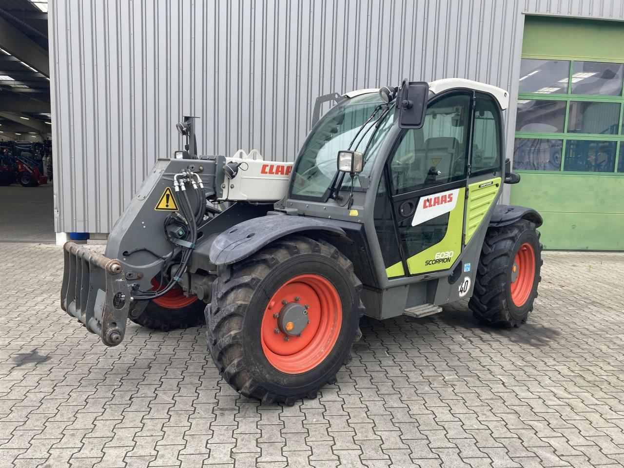 CLAAS 6030 Scorpion - Teleskopski viličar: slika 1 CLAAS 6030 Scorpion - Teleskopski viličar: slika 1