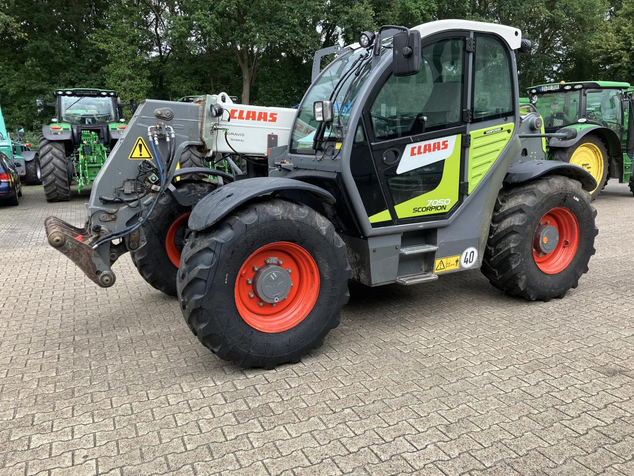 CLAAS 7050 Scorpion - Teleskopski viličar: slika 1 CLAAS 7050 Scorpion - Teleskopski viličar: slika 1