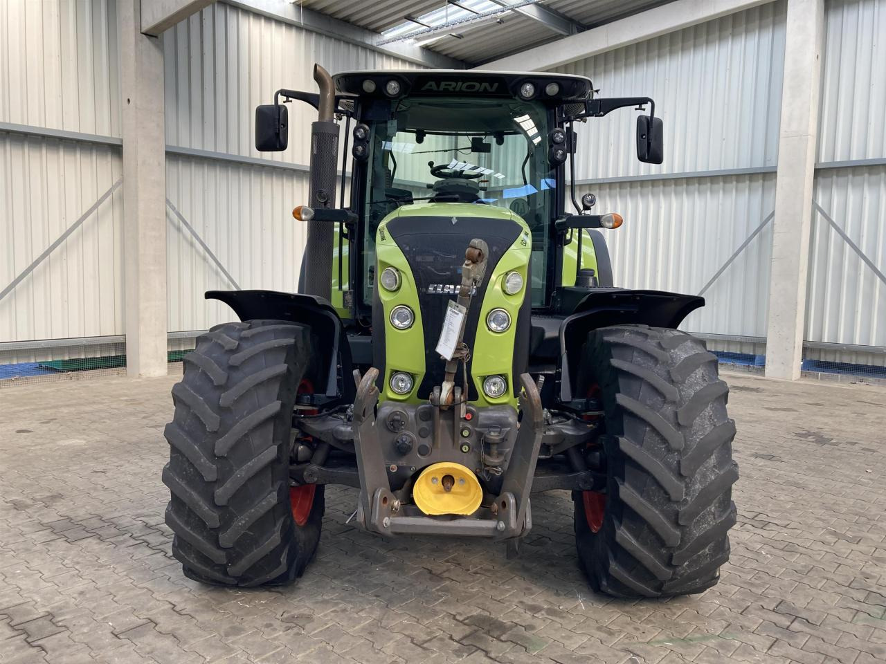 CLAAS Arion 640 - Traktor: slika 4 CLAAS Arion 640 - Traktor: slika 4