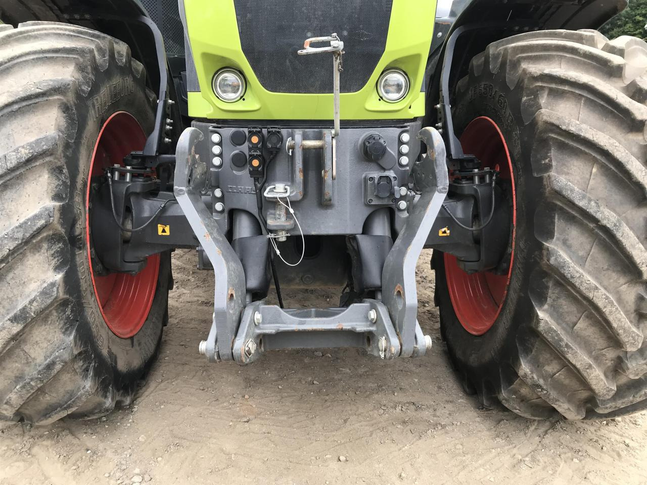 CLAAS Axion 950 - Traktor: slika 4 CLAAS Axion 950 - Traktor: slika 4