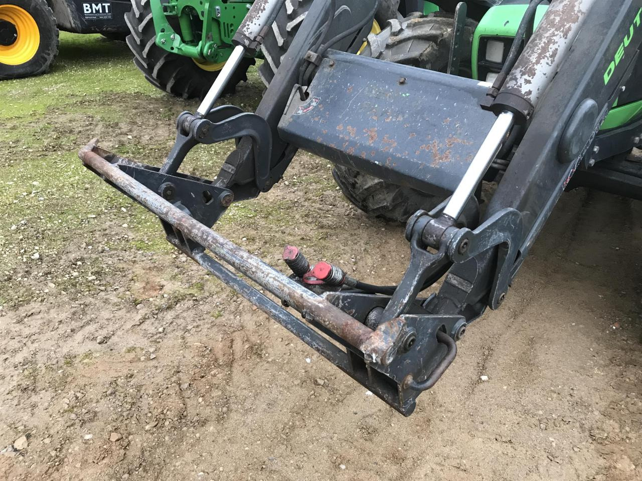 Deutz-Fahr Agrofarm 420 - Traktor: slika 4 Deutz-Fahr Agrofarm 420 - Traktor: slika 4