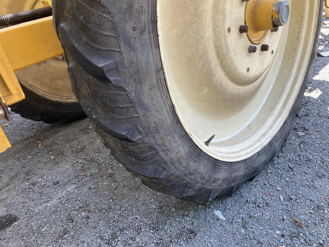 Dubex Junior 2500-27 - Vlečna škropilnica: slika 3 Dubex Junior 2500-27 - Vlečna škropilnica: slika 3