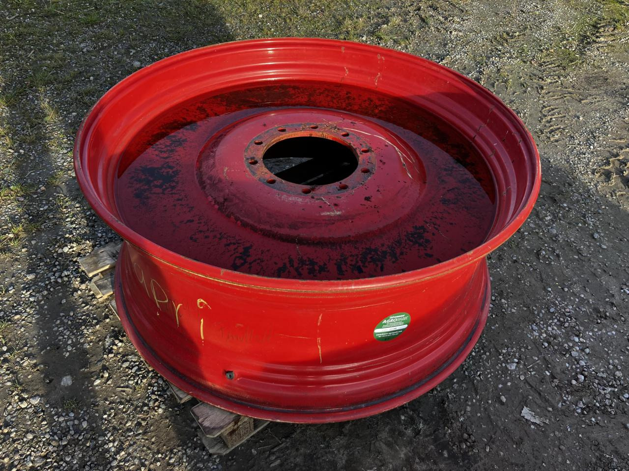 Fendt 18x46 - Guma za Kmetijski stroj: slika 1 Fendt 18x46 - Guma za Kmetijski stroj: slika 1