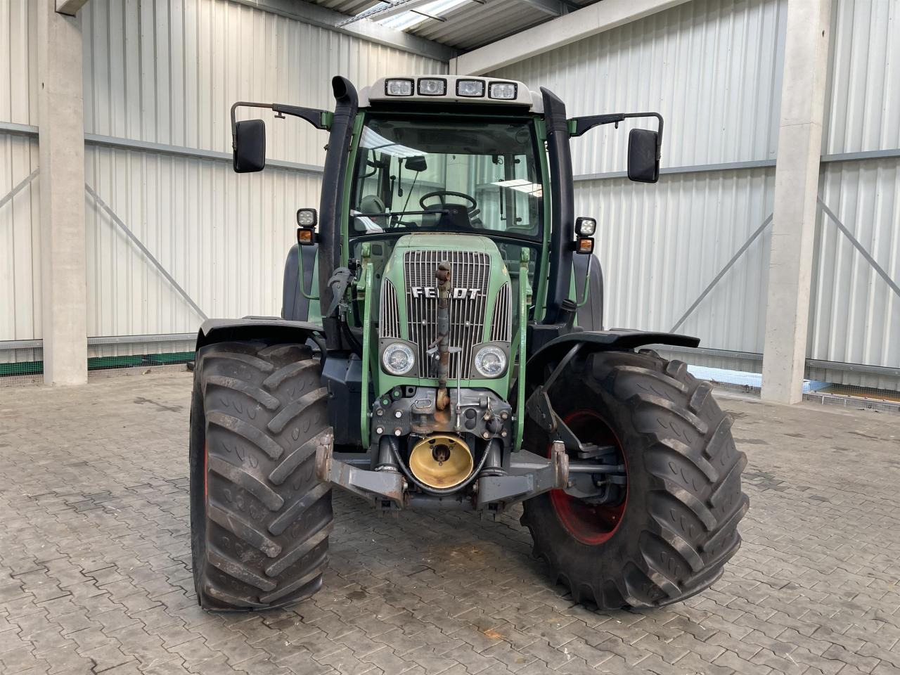 Fendt 410 Vario - Traktor: slika 4 Fendt 410 Vario - Traktor: slika 4