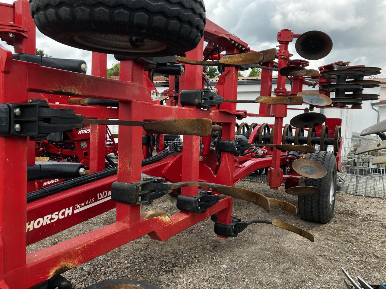Horsch Tiger 4 AS - Kultivator: slika 4 Horsch Tiger 4 AS - Kultivator: slika 4