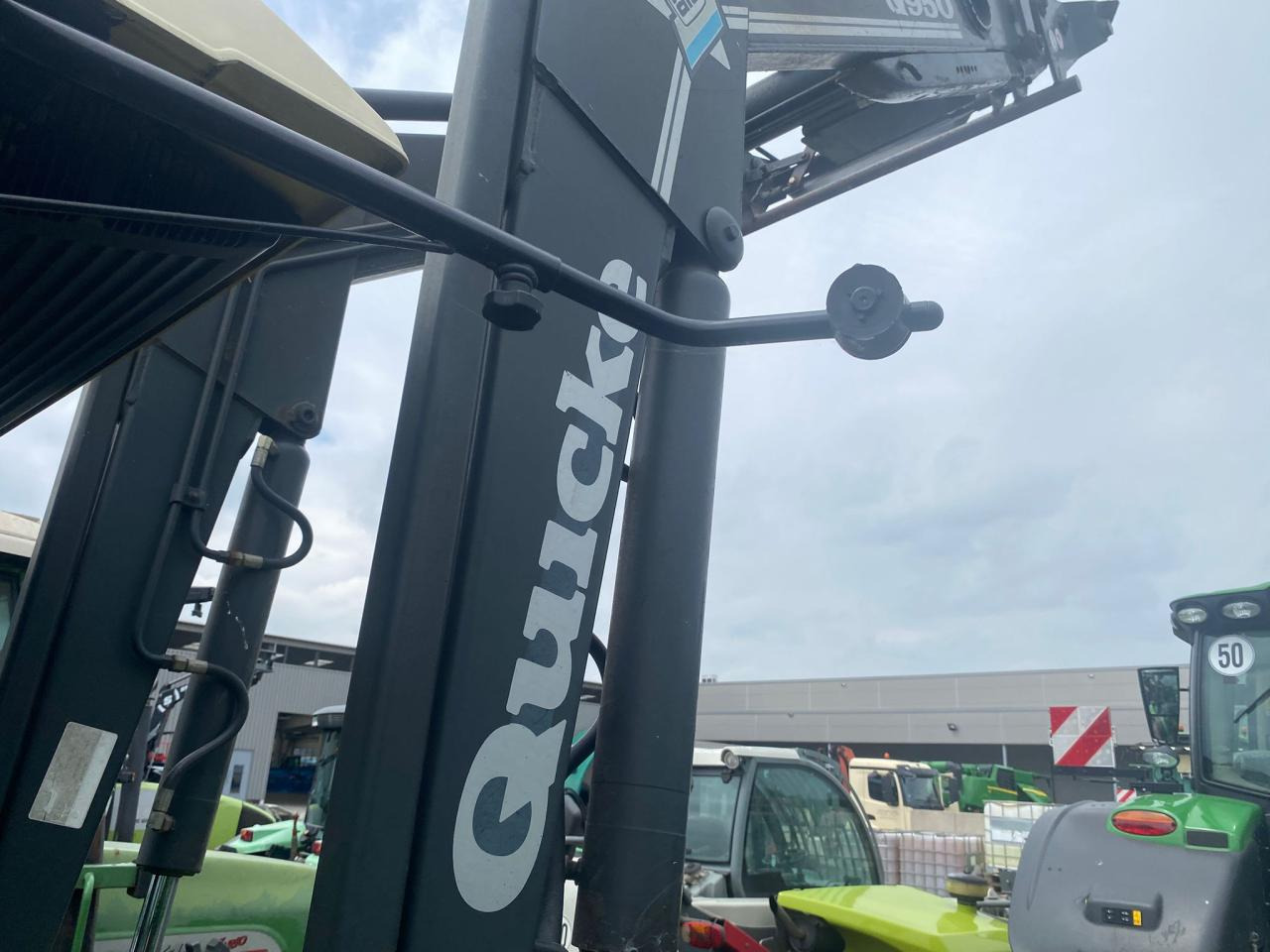 Hürlimann XT 909 - Traktor: slika 5 Hürlimann XT 909 - Traktor: slika 5