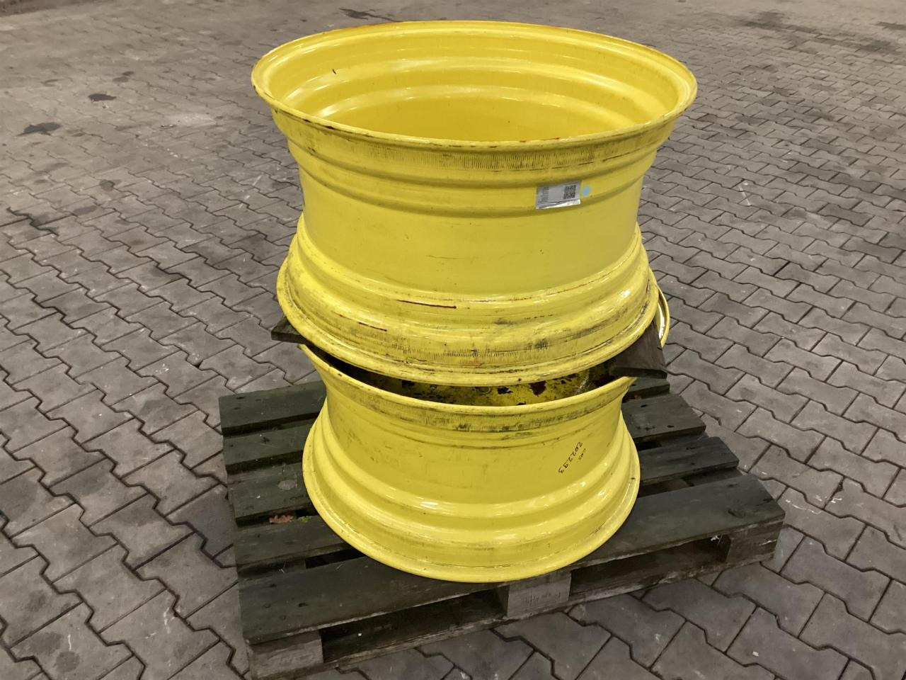 John Deere 16x30 - Guma za Kmetijski stroj: slika 1 John Deere 16x30 - Guma za Kmetijski stroj: slika 1