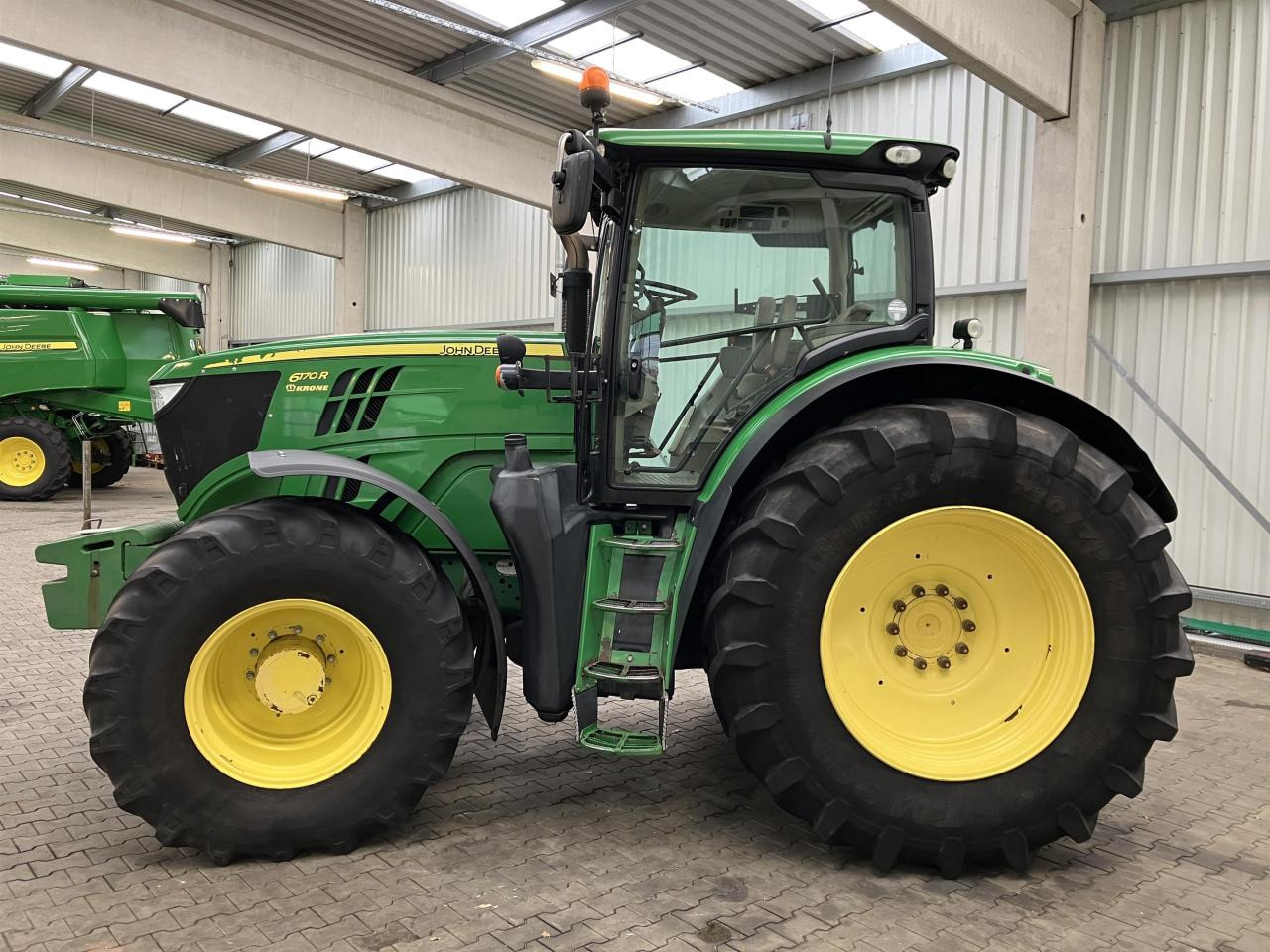 John Deere 6170R lizing John Deere 6170R: slika 7