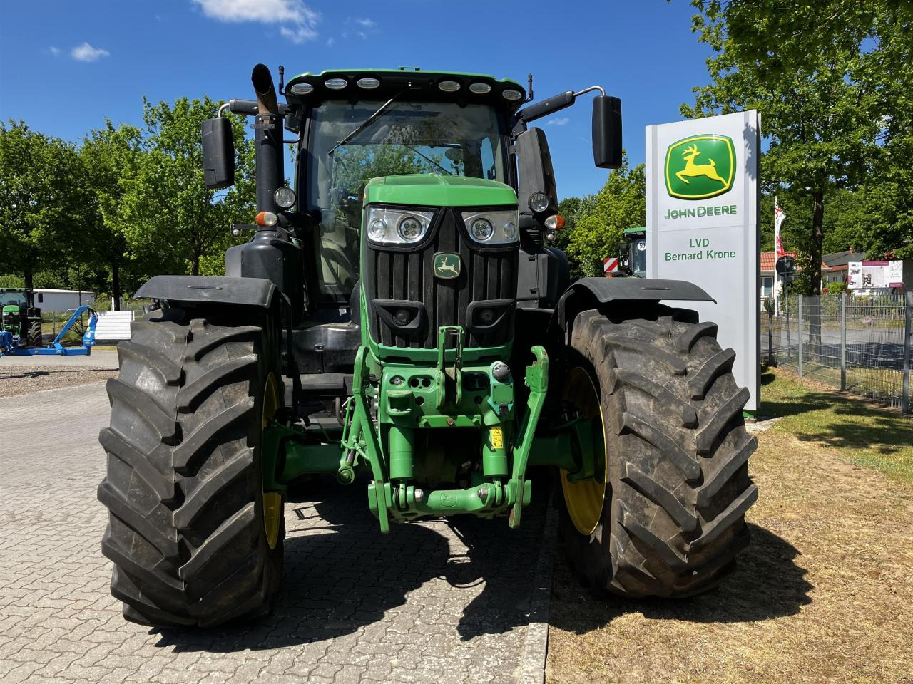 John Deere 6230R - Traktor: slika 3 John Deere 6230R - Traktor: slika 3