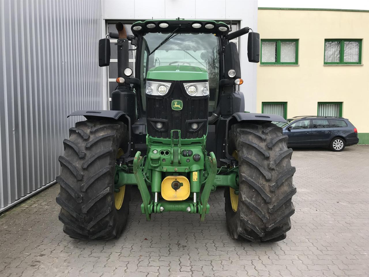 John Deere 6250R - Traktor: slika 3 John Deere 6250R - Traktor: slika 3