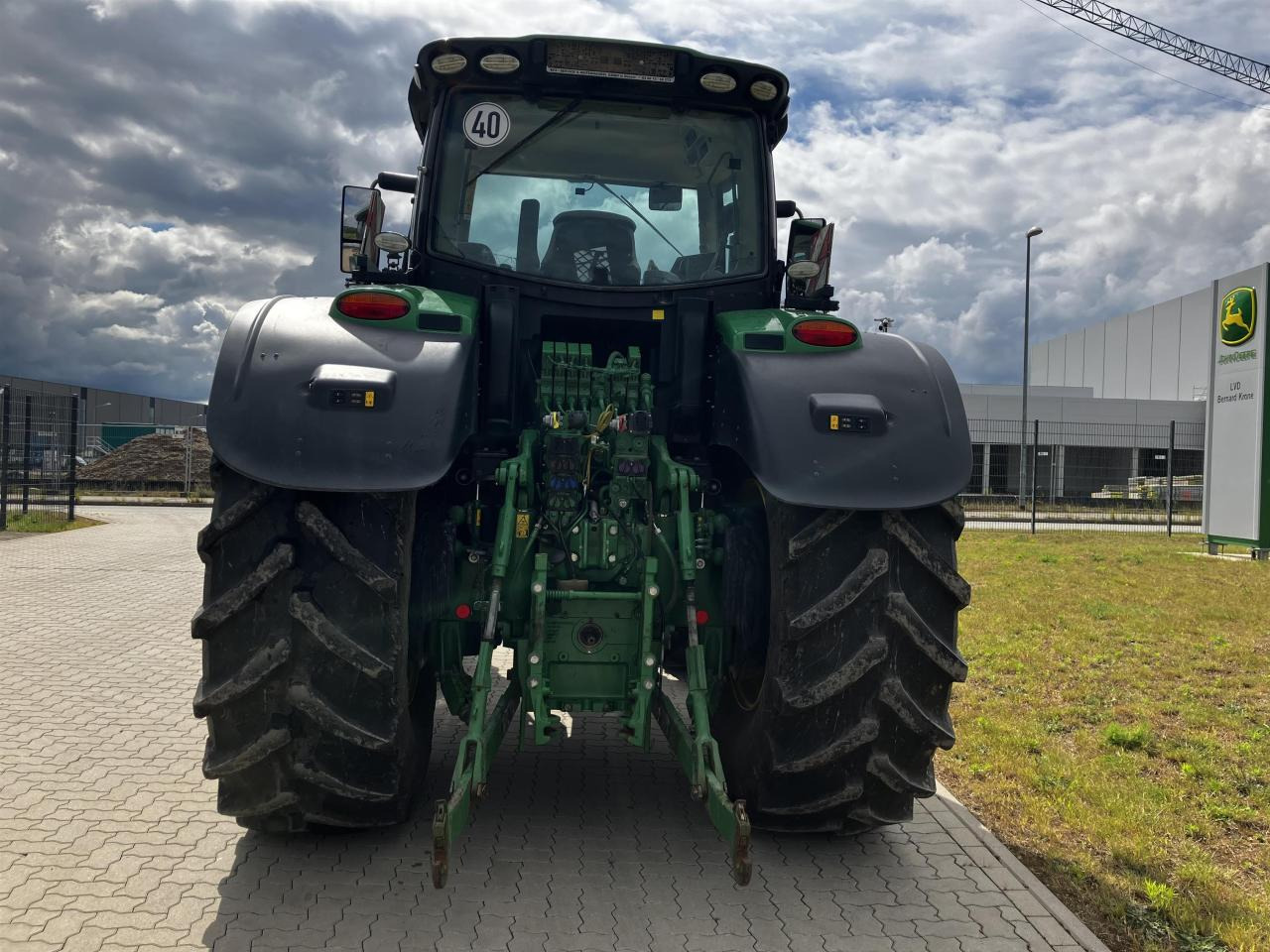 John Deere 6250R - Traktor: slika 5 John Deere 6250R - Traktor: slika 5