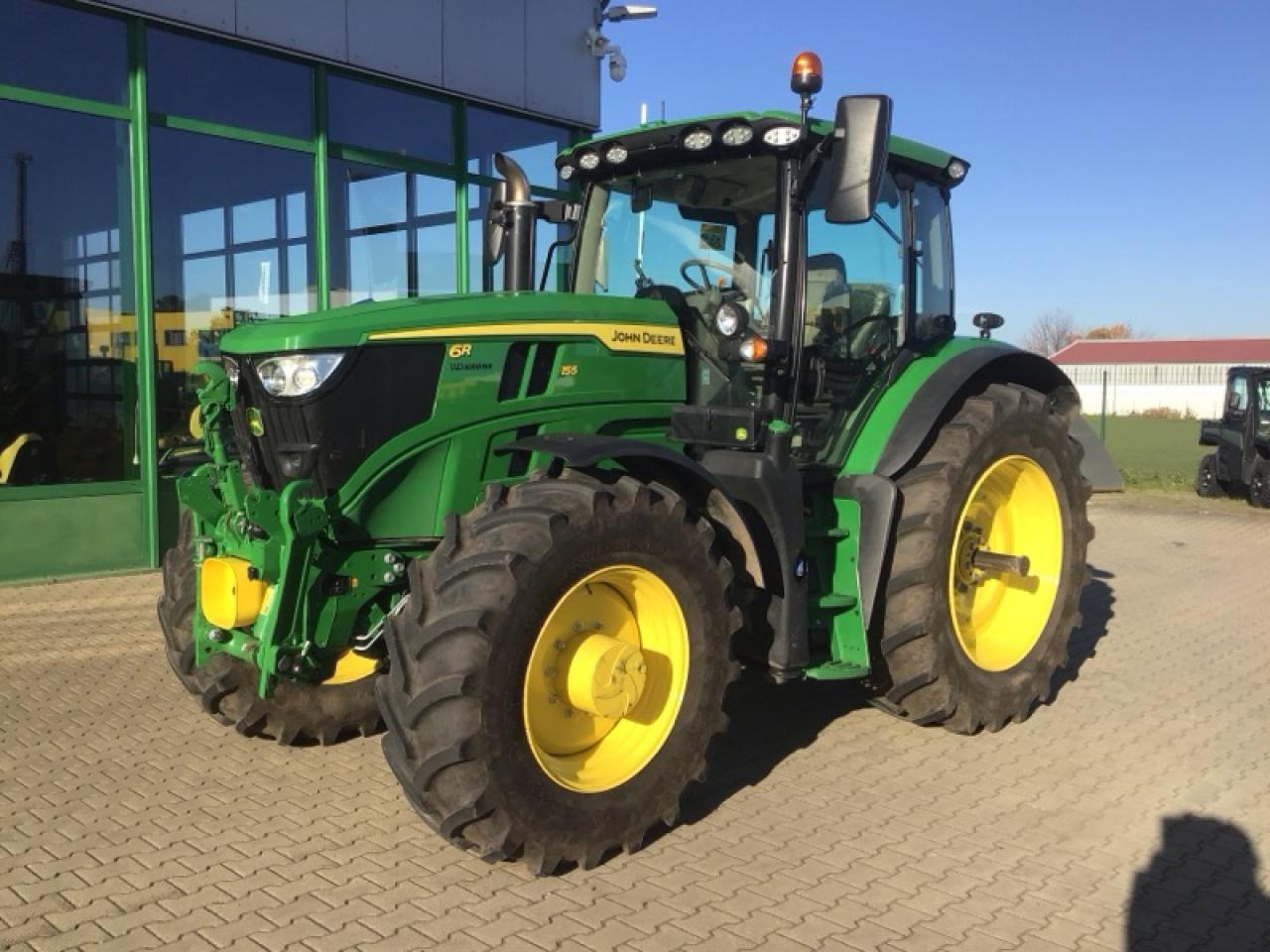 John Deere 6R 155 - Traktor: slika 2 John Deere 6R 155 - Traktor: slika 2