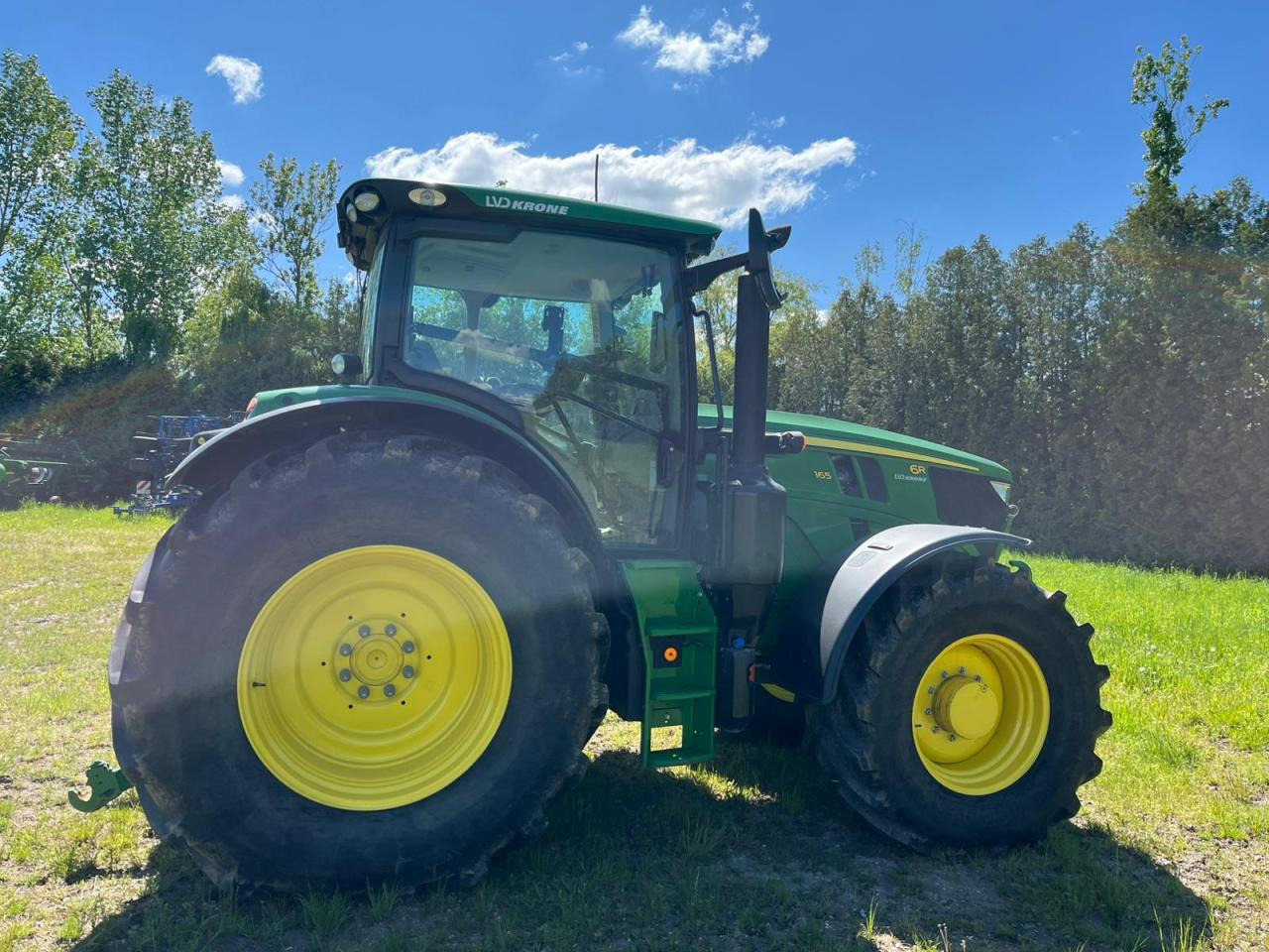 John Deere 6R 165 - Traktor: slika 2 John Deere 6R 165 - Traktor: slika 2