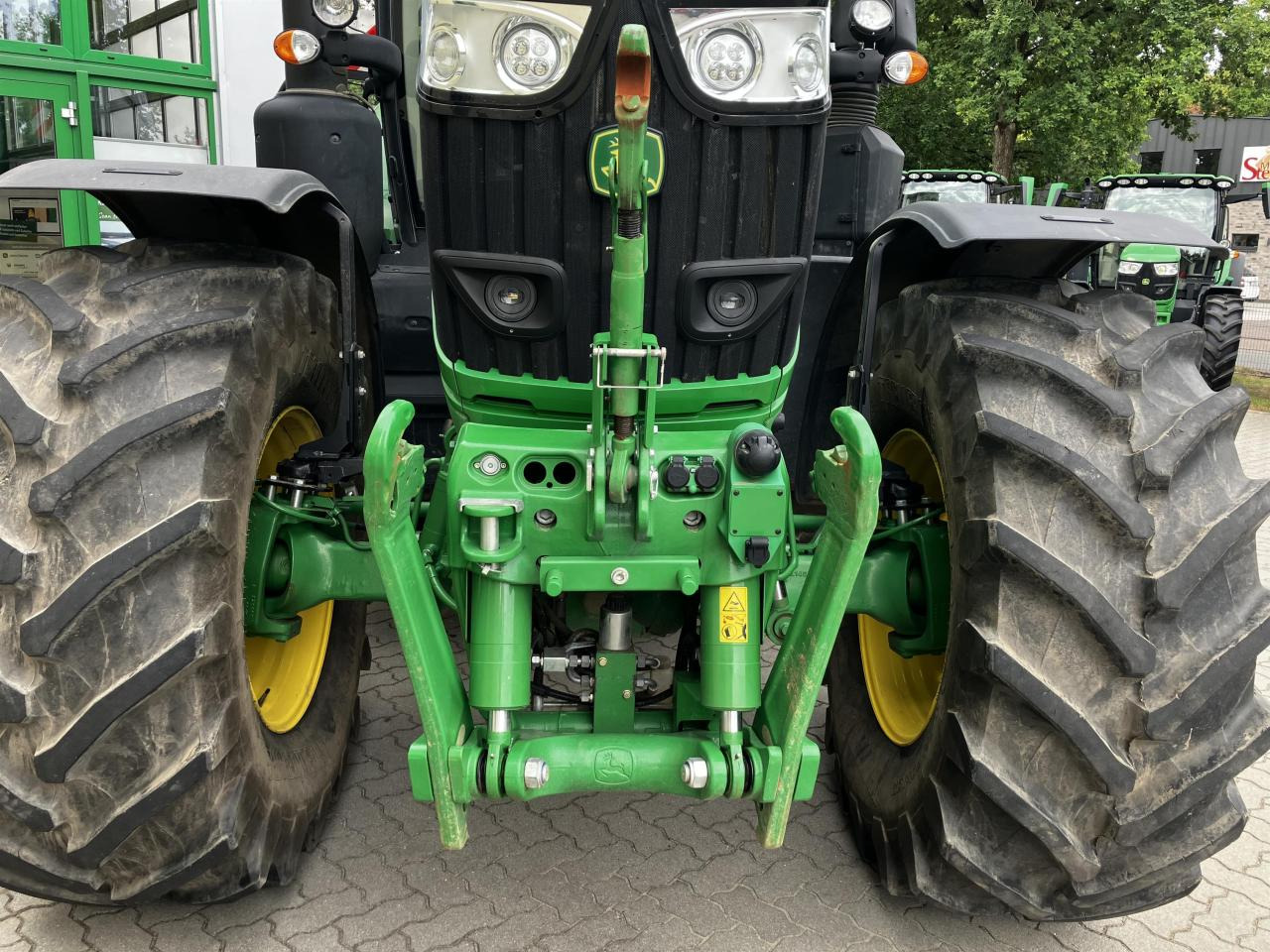 John Deere 6R 250 - Traktor: slika 4 John Deere 6R 250 - Traktor: slika 4