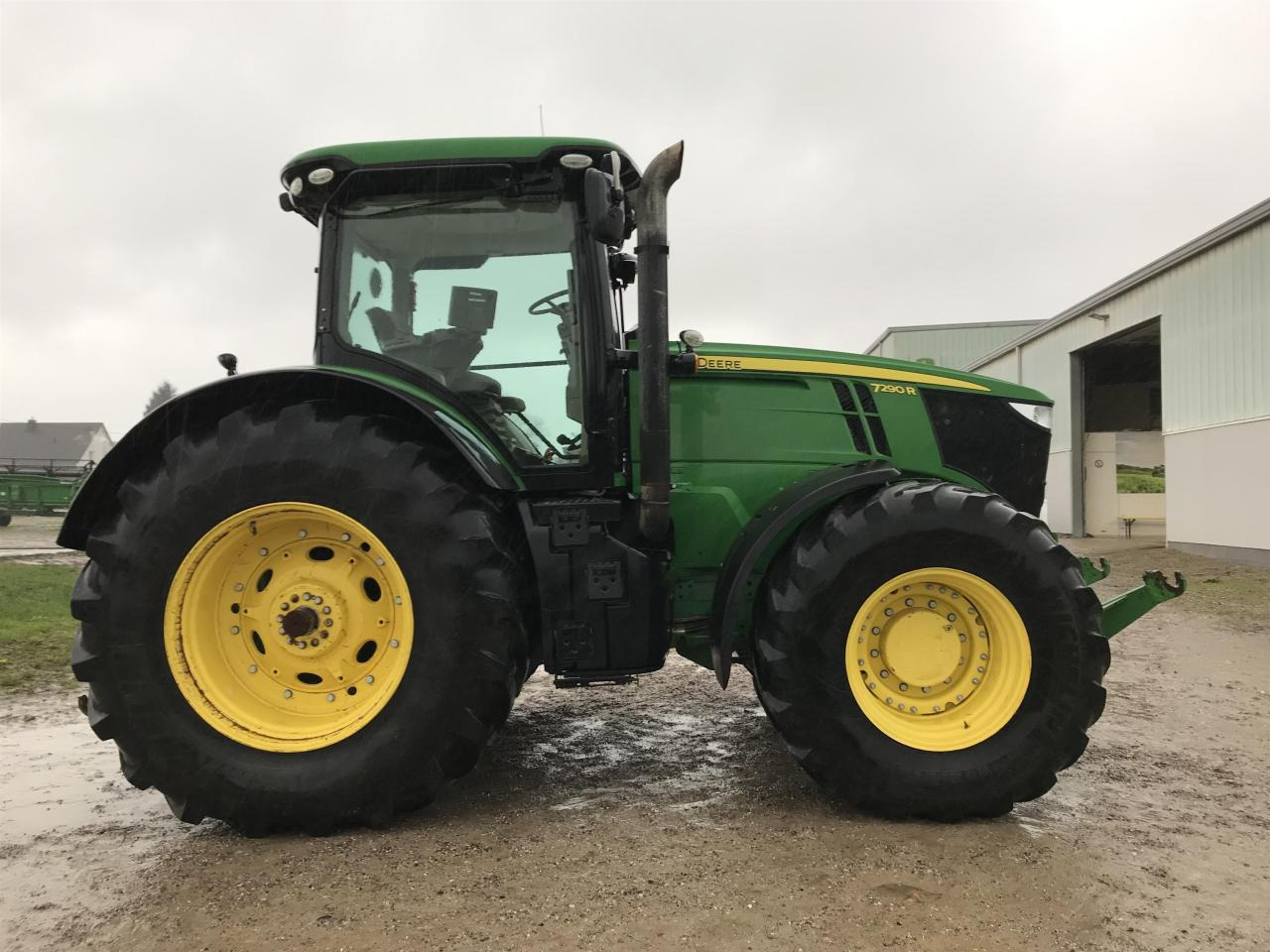 John Deere 7290R - Traktor: slika 2 John Deere 7290R - Traktor: slika 2