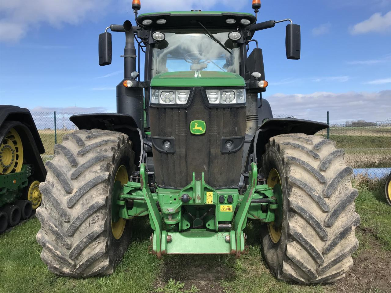 John Deere 7310R - Traktor: slika 3 John Deere 7310R - Traktor: slika 3