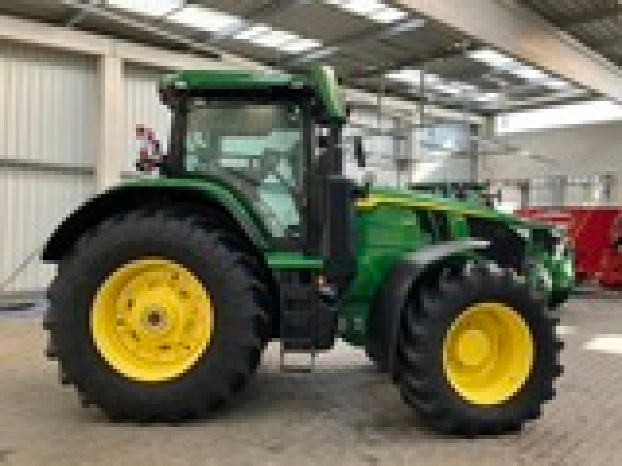 John Deere 7R 330 - Traktor: slika 1 John Deere 7R 330 - Traktor: slika 1
