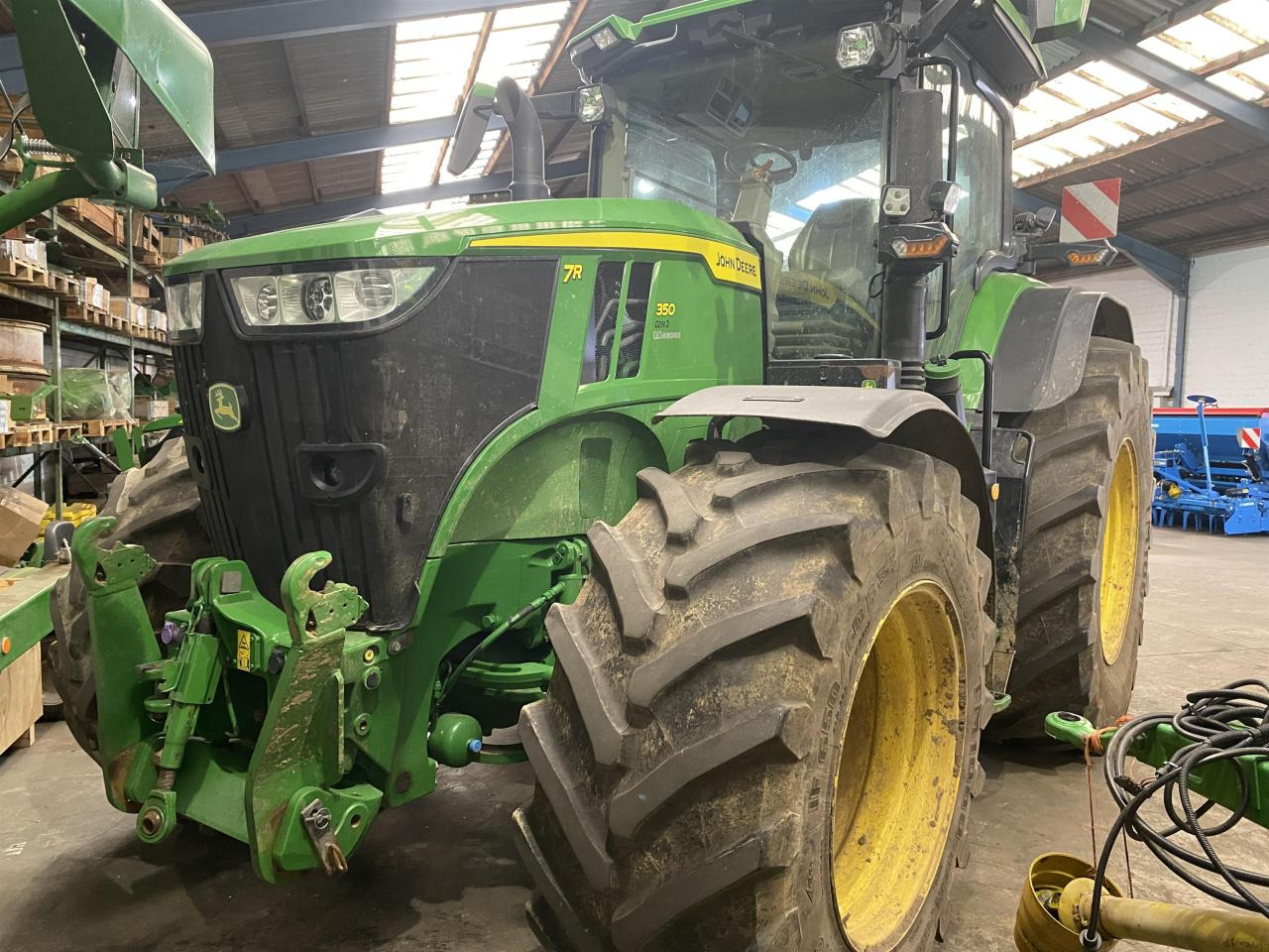 John Deere 7R 350 - Traktor: slika 2 John Deere 7R 350 - Traktor: slika 2