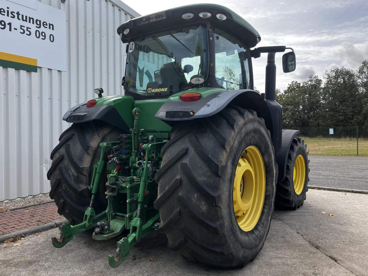 John Deere 8335R - Traktor: slika 5 John Deere 8335R - Traktor: slika 5
