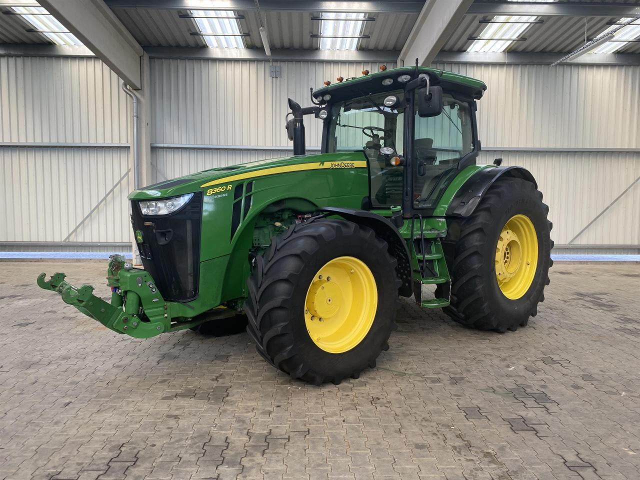 John Deere 8360R - Traktor: slika 1 John Deere 8360R - Traktor: slika 1