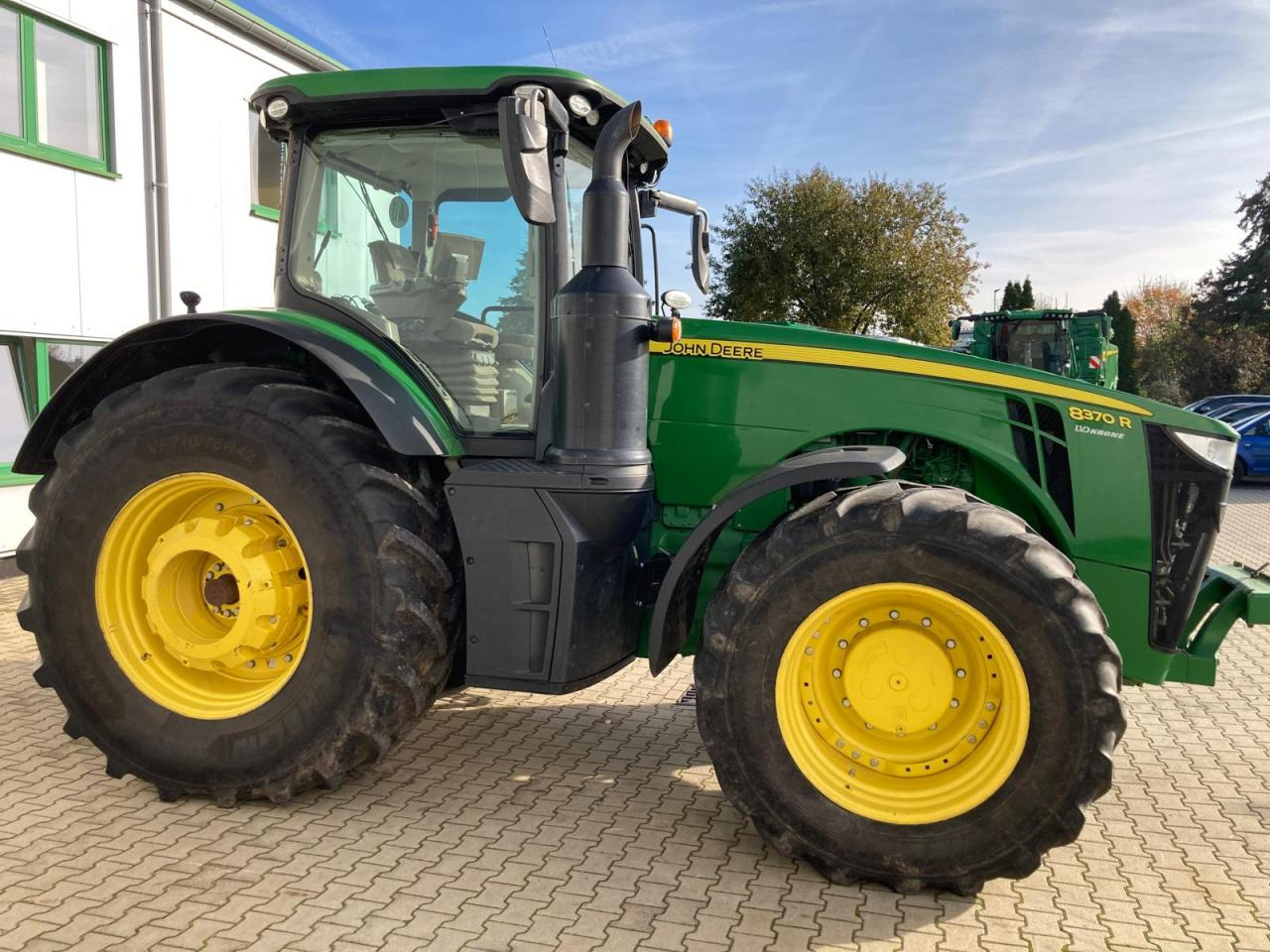 John Deere 8370R - Traktor: slika 4 John Deere 8370R - Traktor: slika 4