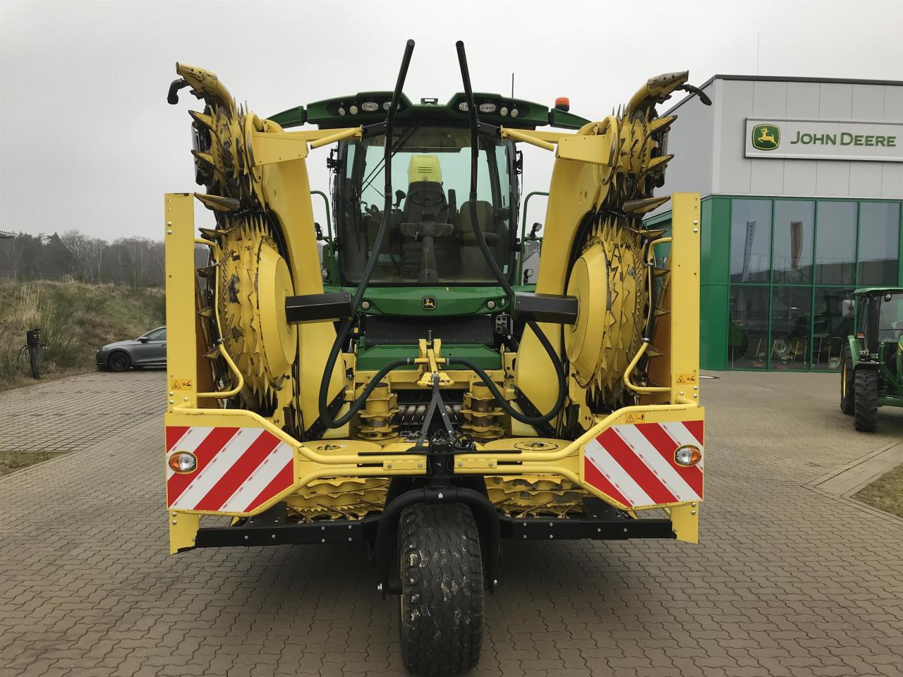 John Deere 8600 - Kombajn za krmo: slika 3 John Deere 8600 - Kombajn za krmo: slika 3
