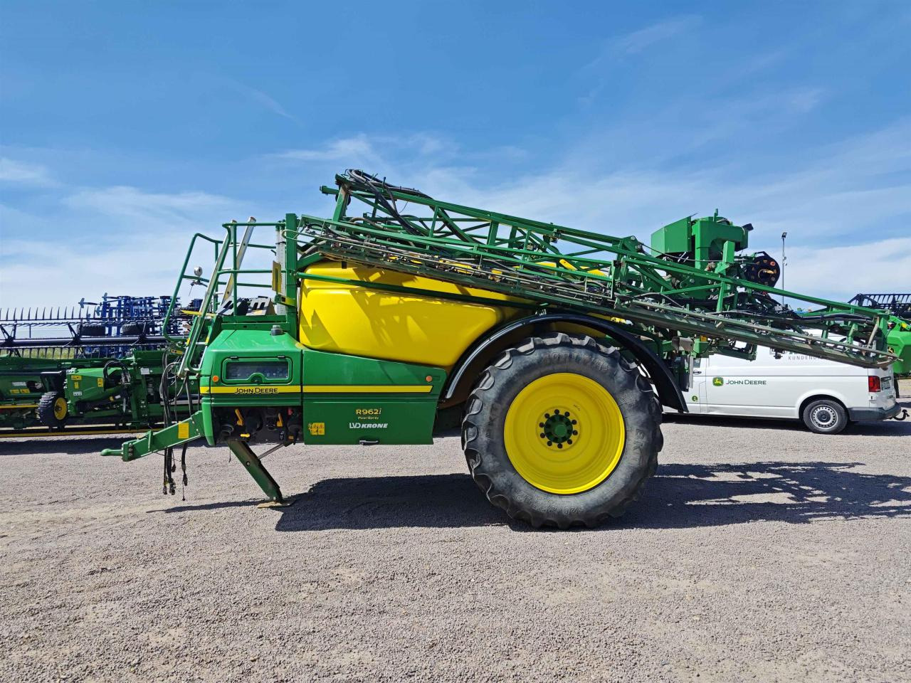 John Deere R962i - Vlečna škropilnica: slika 3 John Deere R962i - Vlečna škropilnica: slika 3