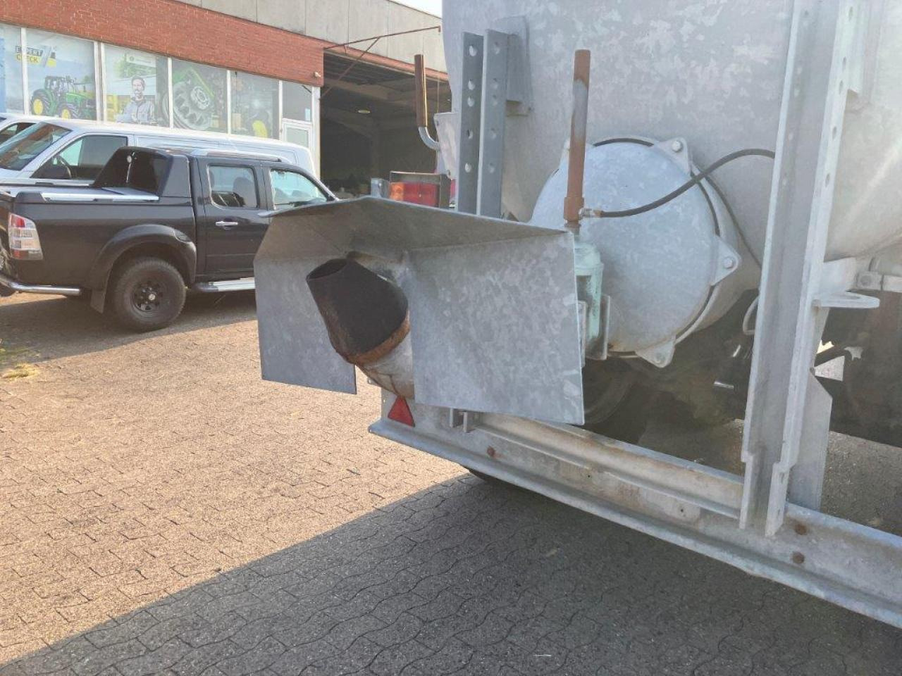 Oprema za gnojenje Kotte VT17500: slika 11